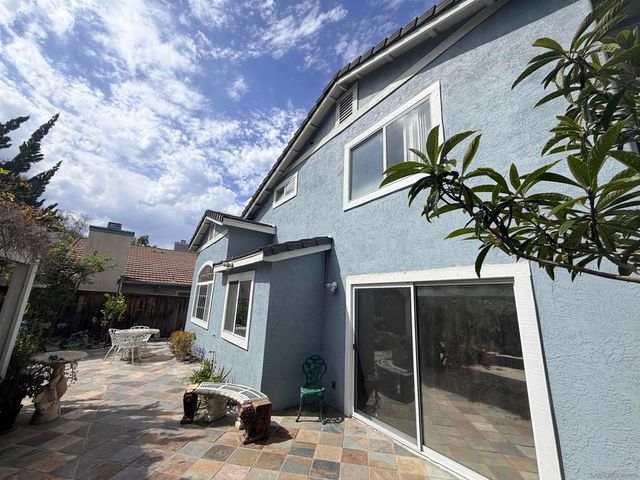 1136 Whispering Water, San Marcos, CA 92078