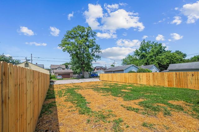 225 S Grand Avenue, Marion, OH 43302