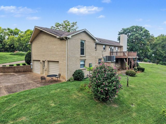 111 Rising Sun Ct, Old Hickory, TN 37138