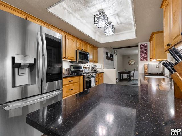 540 W Putter Dr, Pueblo West, CO 81007