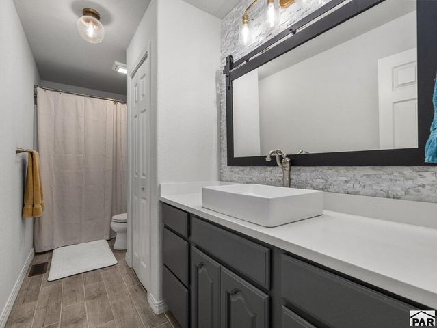 540 W Putter Dr, Pueblo West, CO 81007