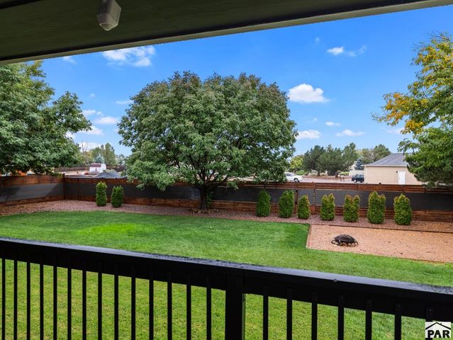 540 W Putter Dr, Pueblo West, CO 81007