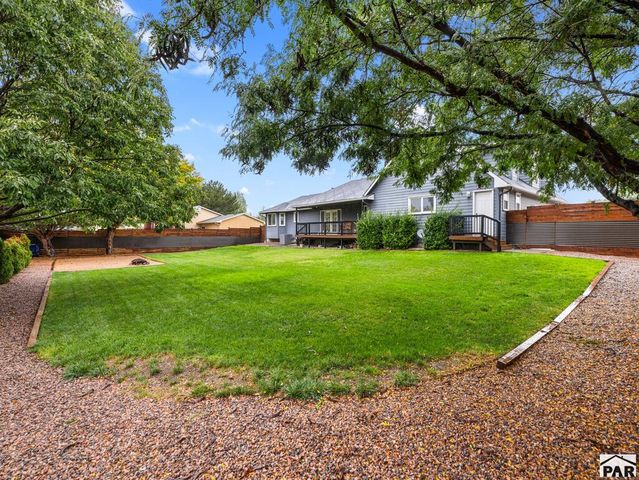 540 W Putter Dr, Pueblo West, CO 81007