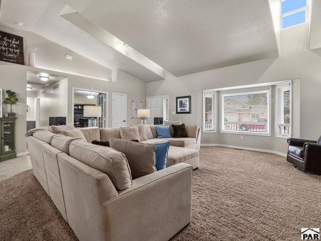 540 W Putter Dr, Pueblo West, CO 81007