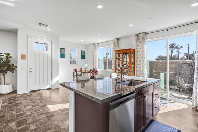 16681 Wyndham Lane 8, Fontana, CA 92336