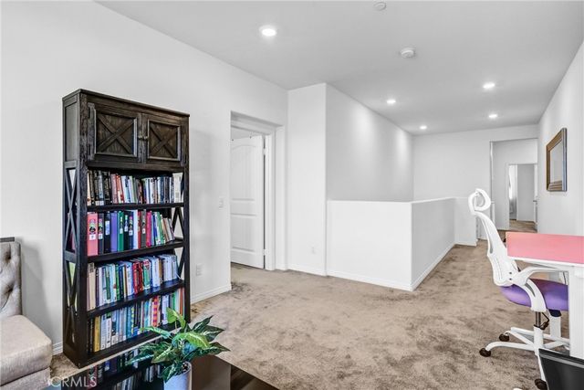 16681 Wyndham Lane 8, Fontana, CA 92336