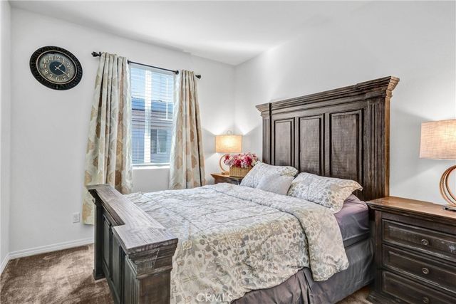 16681 Wyndham Lane 8, Fontana, CA 92336