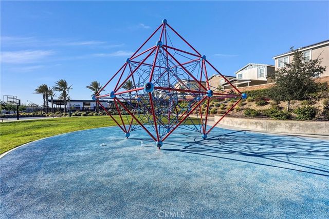 16681 Wyndham Lane 8, Fontana, CA 92336