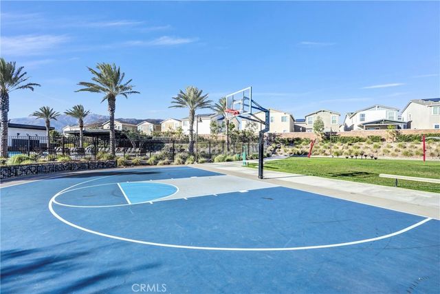 16681 Wyndham Lane 8, Fontana, CA 92336