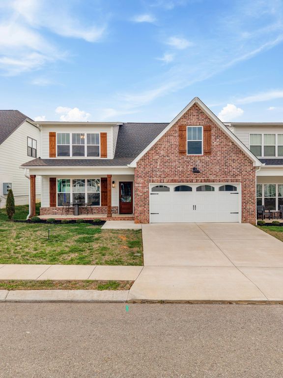 1130 Malinda Ln, Greenbrier, TN 37073