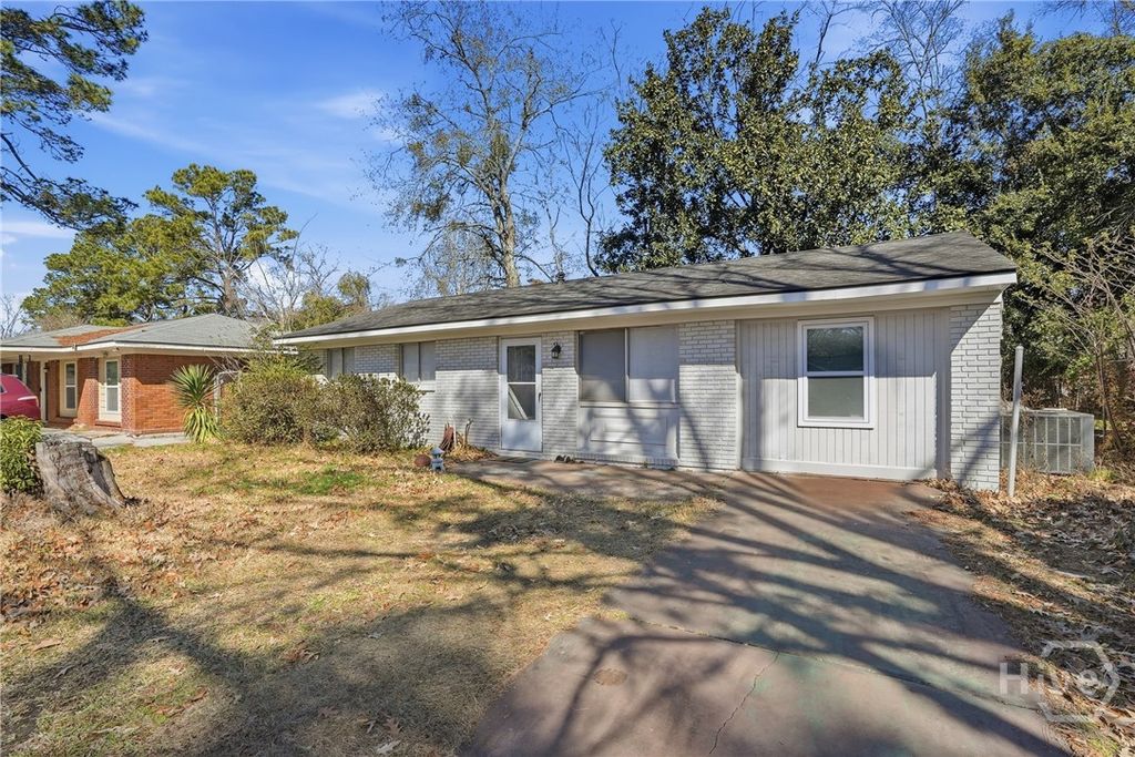 1626 Cloverdale Drive, Savannah, GA 31415