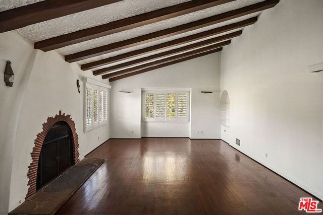 14900 Camarosa Drive, Pacific Palisades, CA 90272