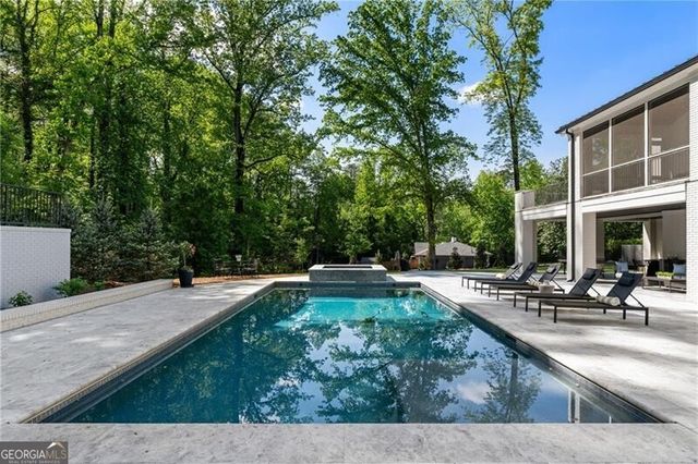 5260 Long Island Drive NW, Atlanta, GA 30327