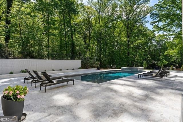 5260 Long Island Drive NW, Atlanta, GA 30327