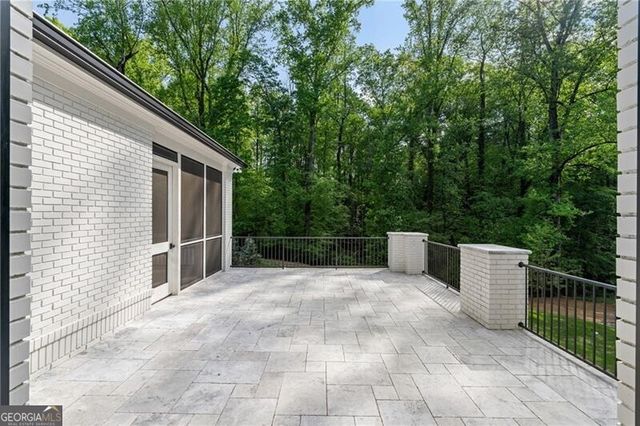 5260 Long Island Drive NW, Atlanta, GA 30327