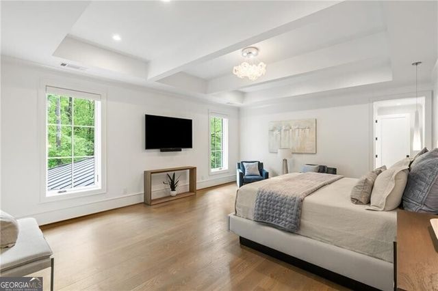 5260 Long Island Drive NW, Atlanta, GA 30327