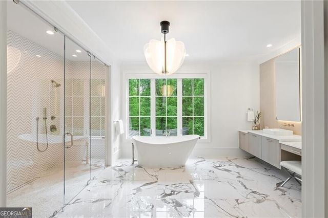 5260 Long Island Drive NW, Atlanta, GA 30327