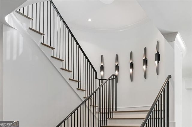 5260 Long Island Drive NW, Atlanta, GA 30327