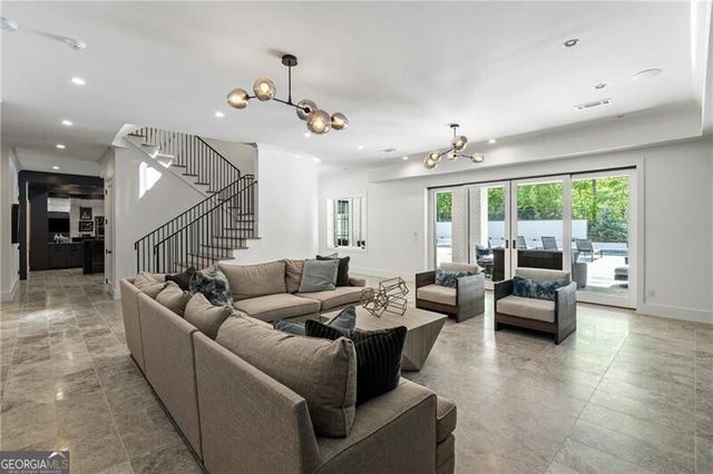 5260 Long Island Drive NW, Atlanta, GA 30327