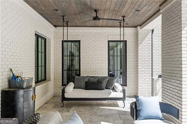 5260 Long Island Drive NW, Atlanta, GA 30327