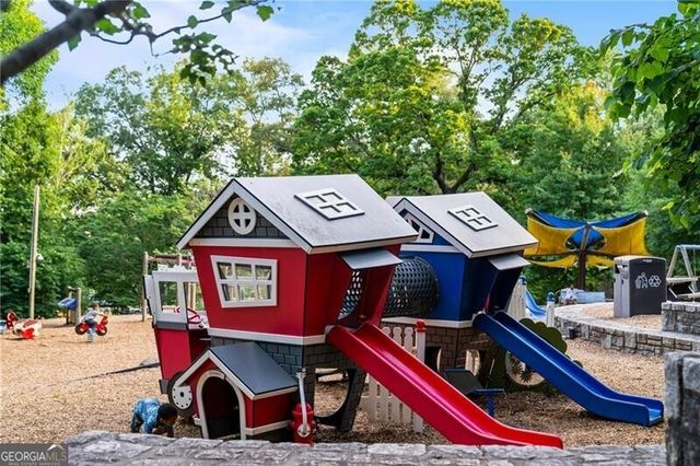 5260 Long Island Drive NW, Atlanta, GA 30327