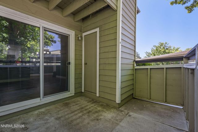 7680 Bluestone Drive APT 401, Reno, NV 89511