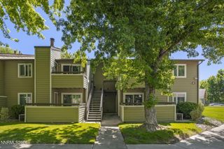 7680 Bluestone Drive APT 401, Reno, NV 89511