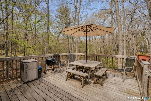 14 Latimer Drive, East Lyme, CT 06333