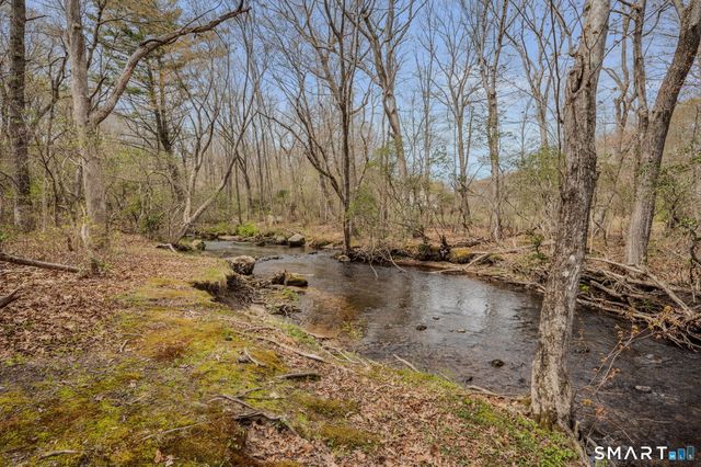 14 Latimer Drive, East Lyme, CT 06333