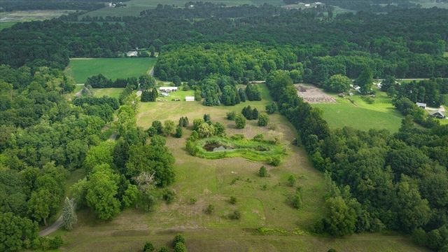 19839 Witt Road, Three Oaks, MI 49128