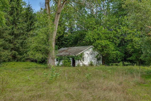 19839 Witt Road, Three Oaks, MI 49128