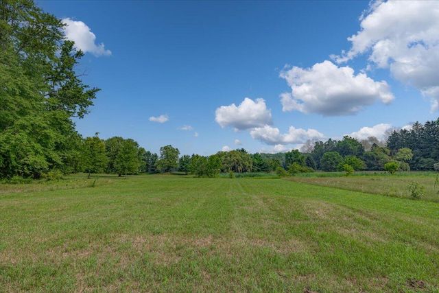 19839 Witt Road, Three Oaks, MI 49128
