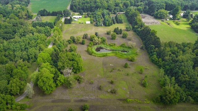 19839 Witt Road, Three Oaks, MI 49128