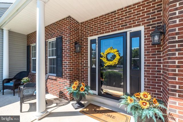 101 WORDSWORTH LN, North Wales, PA 19454