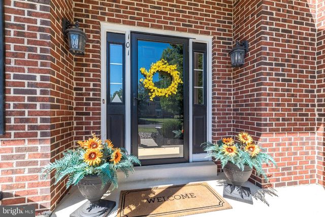 101 WORDSWORTH LN, North Wales, PA 19454