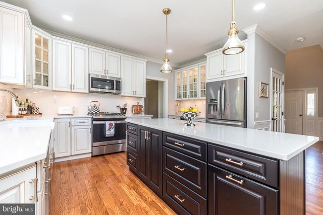 101 WORDSWORTH LN, North Wales, PA 19454