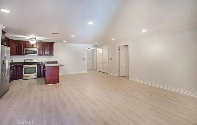 5264 Satsuma Avenue 9, North Hollywood, CA 91601