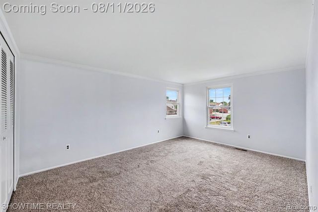 39415 Old Dominion Drive, Clinton Township, MI 48038