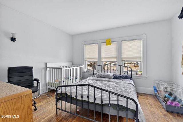 2335 Airport Highway, Toledo, OH 43609