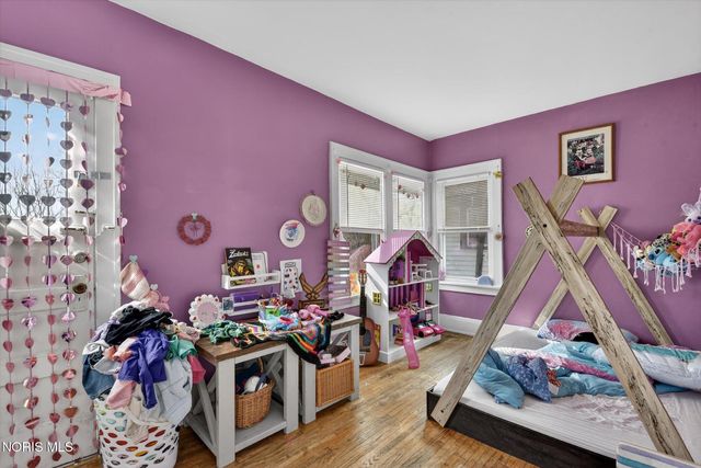 2335 Airport Highway, Toledo, OH 43609