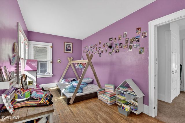 2335 Airport Highway, Toledo, OH 43609