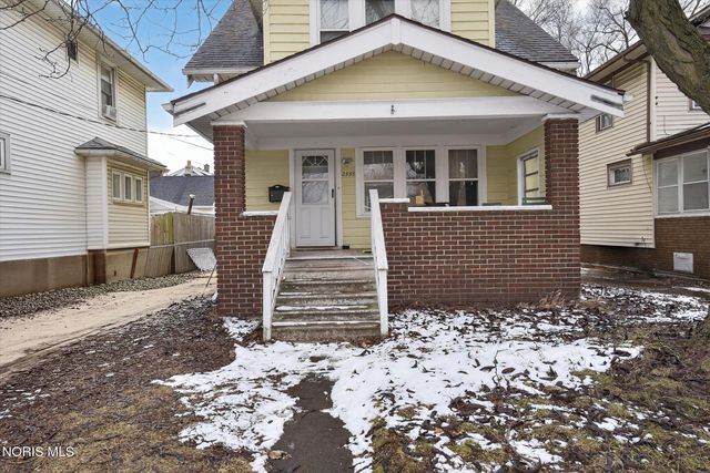 2335 Airport Highway, Toledo, OH 43609