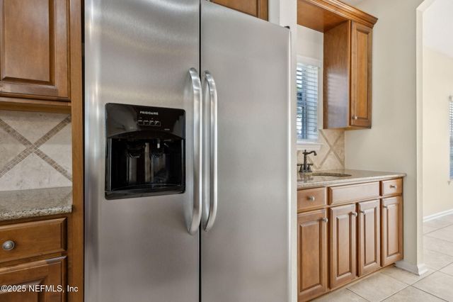 15587 LEXINGTON PARK Boulevard, Jacksonville, FL 32218