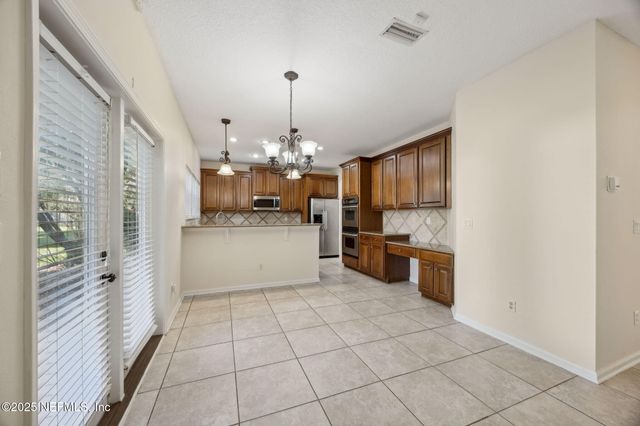 15587 LEXINGTON PARK Boulevard, Jacksonville, FL 32218