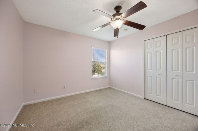 15587 LEXINGTON PARK Boulevard, Jacksonville, FL 32218