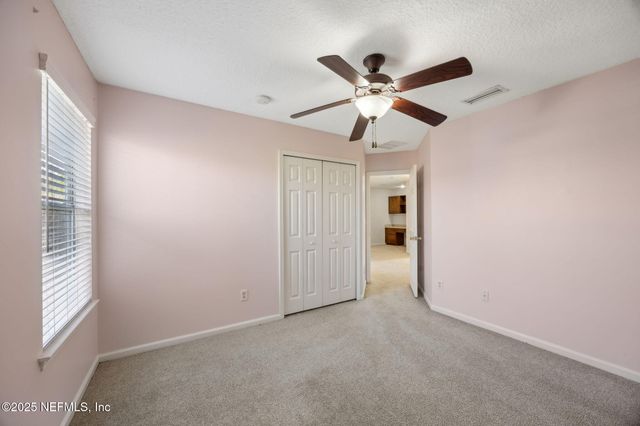 15587 LEXINGTON PARK Boulevard, Jacksonville, FL 32218