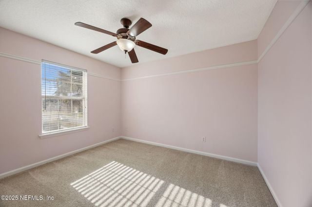 15587 LEXINGTON PARK Boulevard, Jacksonville, FL 32218