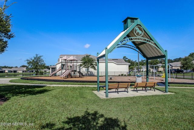 15587 LEXINGTON PARK Boulevard, Jacksonville, FL 32218