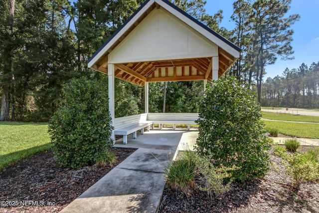 15587 LEXINGTON PARK Boulevard, Jacksonville, FL 32218