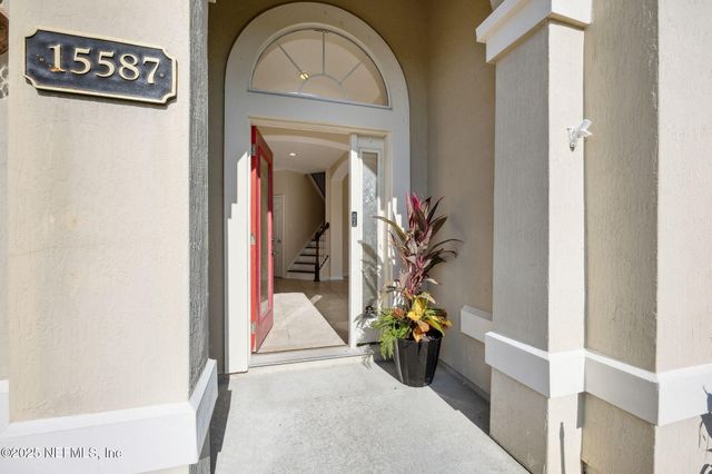 15587 LEXINGTON PARK Boulevard, Jacksonville, FL 32218